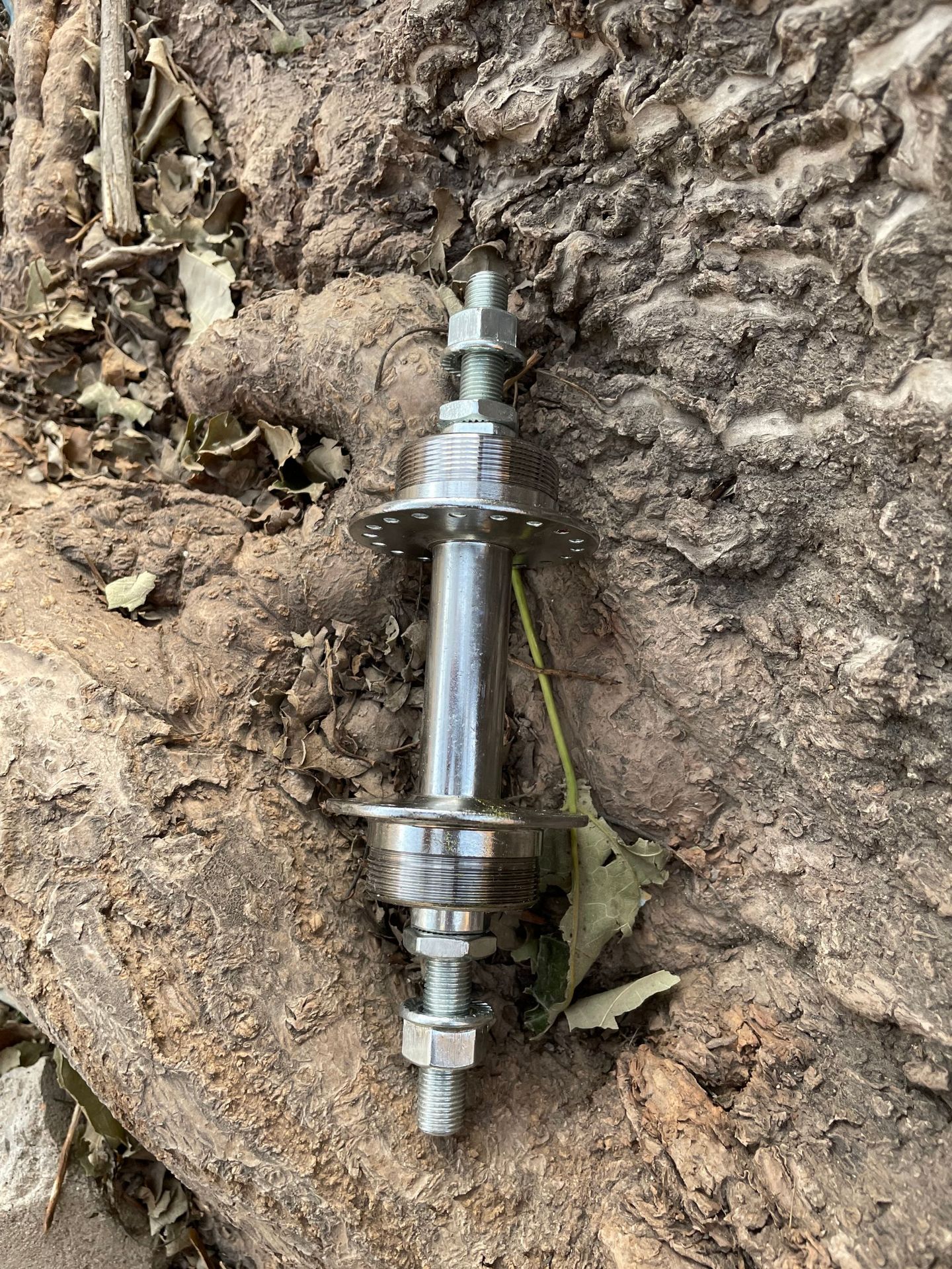 自行车后花鼓配件解析 36孔双丝3开后轴皮的专业选购指南