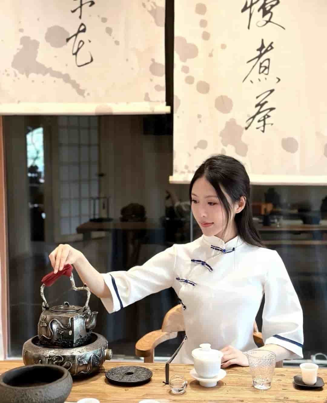 国家二级茶艺师沈墨晗与她的紫砂情缘